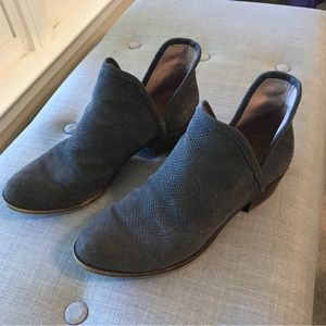 Lucky Brand grey textured booties